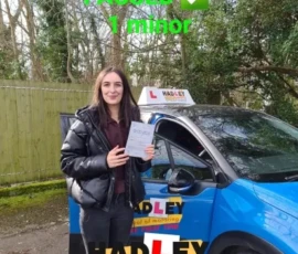 Alexi (Borehamwood) Recent passer with icons highlighting they passed with 1 minor